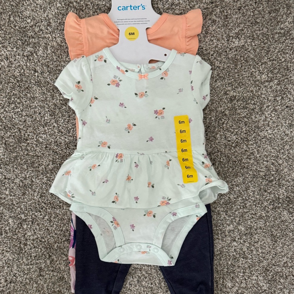 Carter’s Baby Girl 4-Piece Set